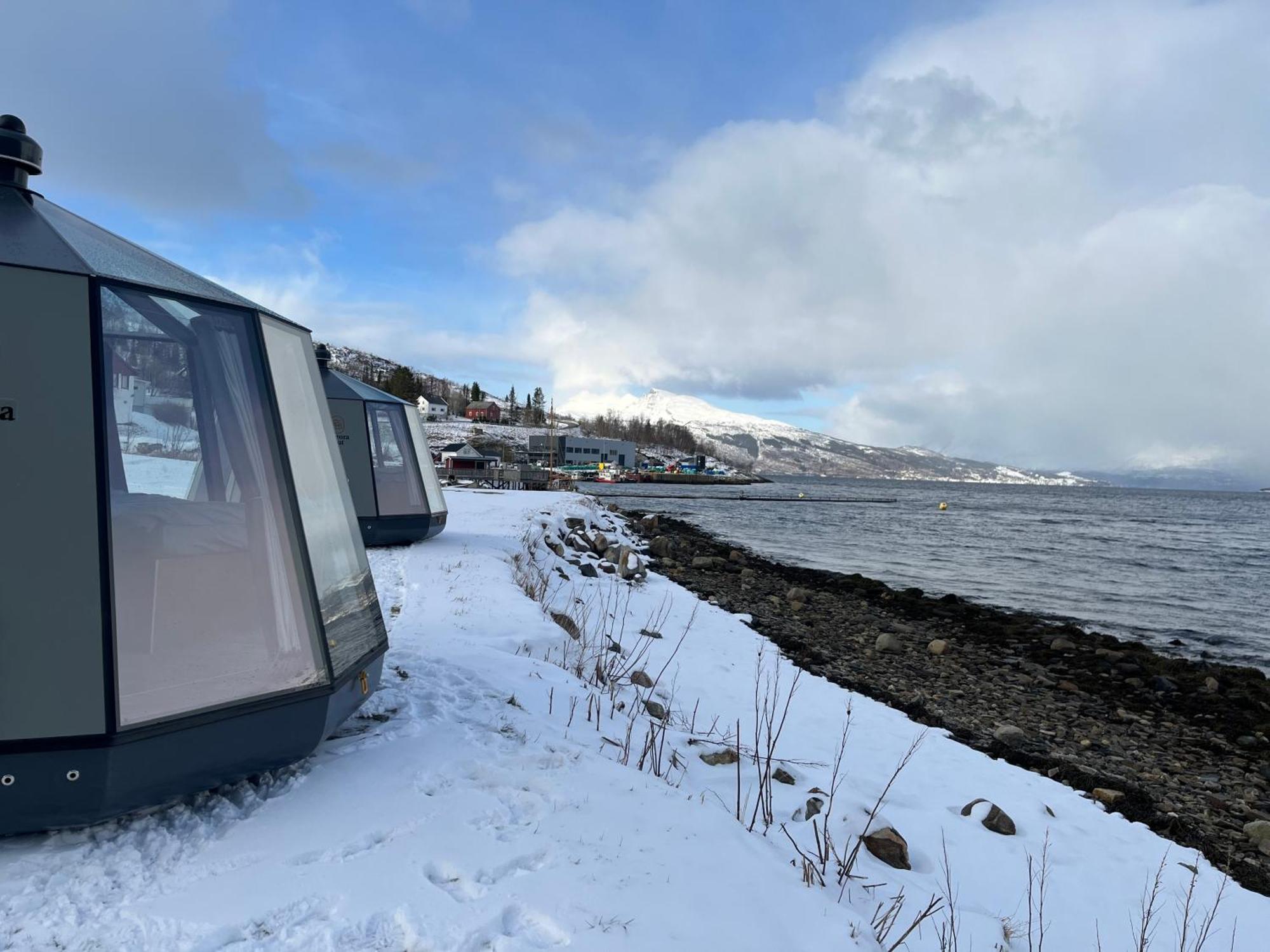 Hotel Elvegard Fjordcamp Grov Exteriér fotografie