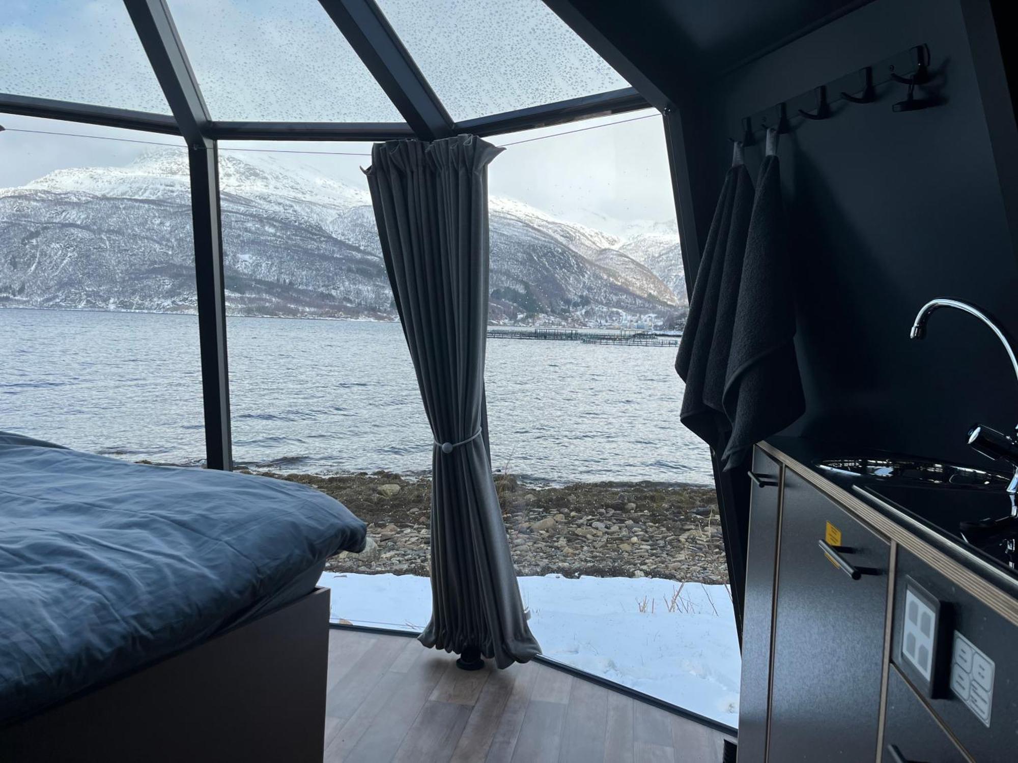 Hotel Elvegard Fjordcamp Grov Exteriér fotografie
